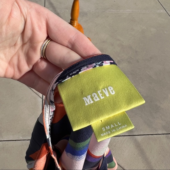 Anthropologie Maeve Colorful Striped 100% Silk Blouse Printed Abstract - Picture 6 of 7